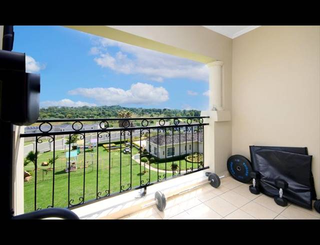 3 BEDROOM APARTMENT FOR SALE IN FOURWAYS